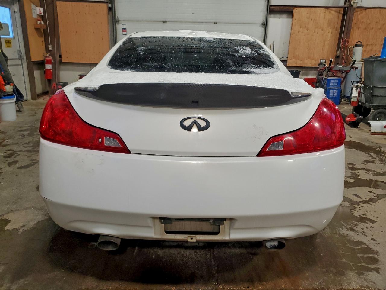 2009 INFINITI G37 photo 6