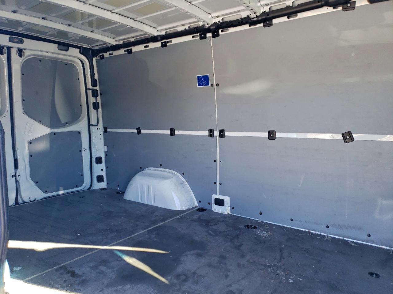 2024 MERCEDES-BENZ SPRINTER 2500 photo 21