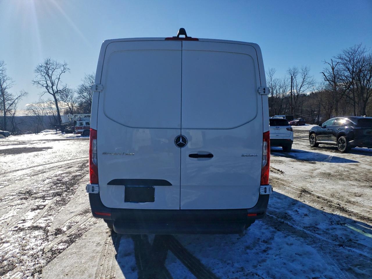 2024 MERCEDES-BENZ SPRINTER 2500 photo 11