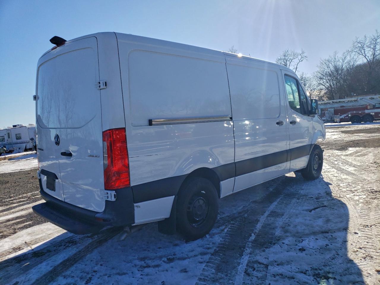 2024 MERCEDES-BENZ SPRINTER 2500 photo 5