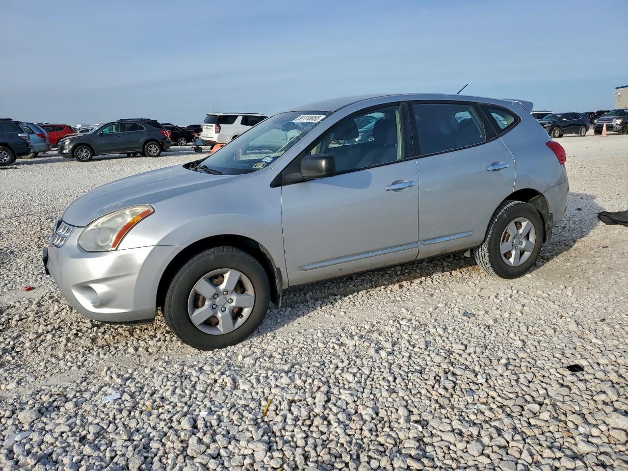 2011 NISSAN ROGUE