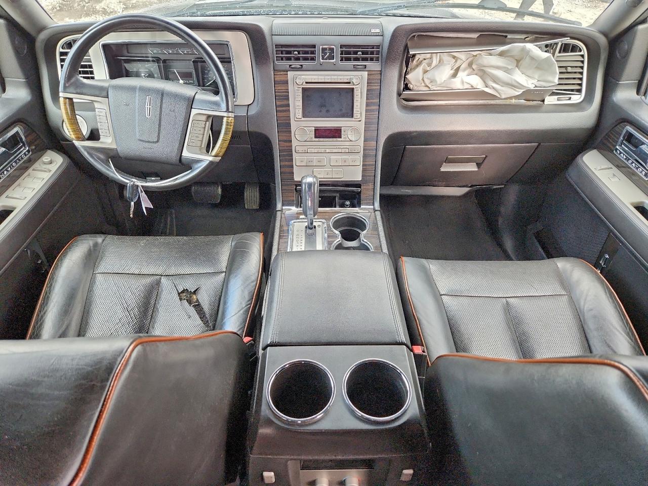 2009 LINCOLN NAVIGATOR photo 15