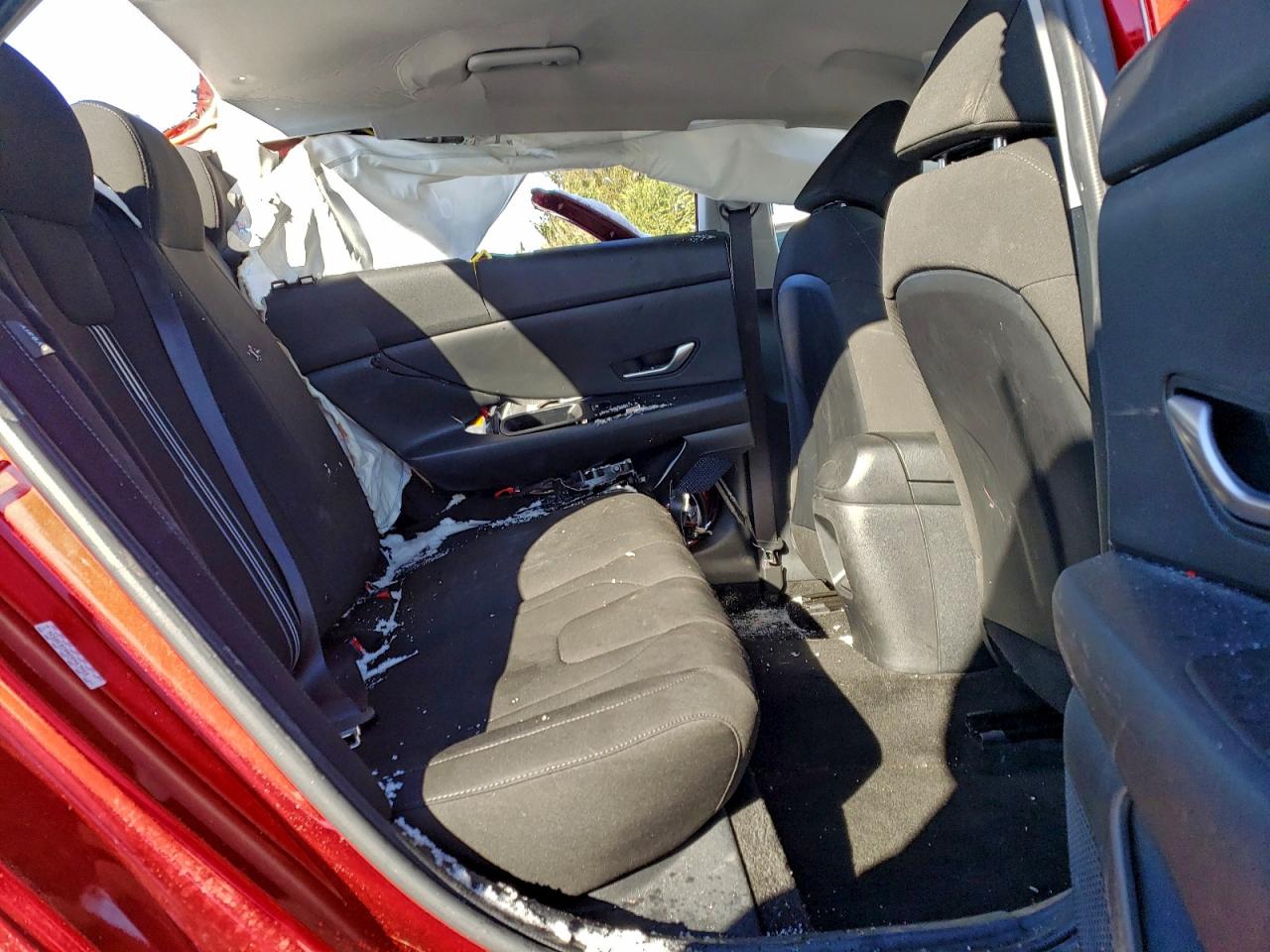 2024 HYUNDAI ELANTRA SEL photo 19