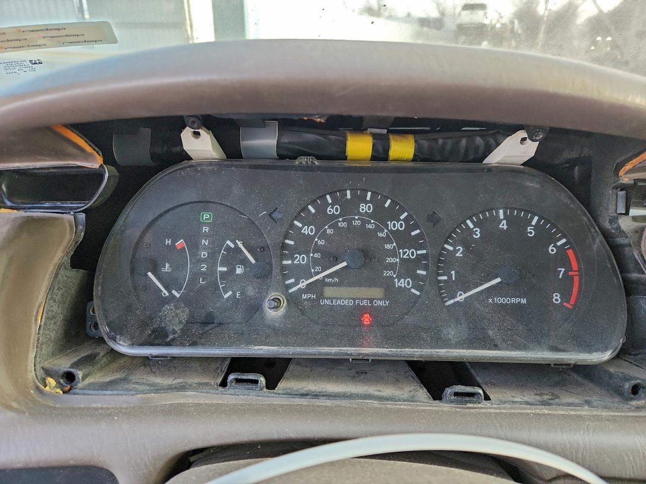 1999 TOYOTA CAMRY CE photo 17