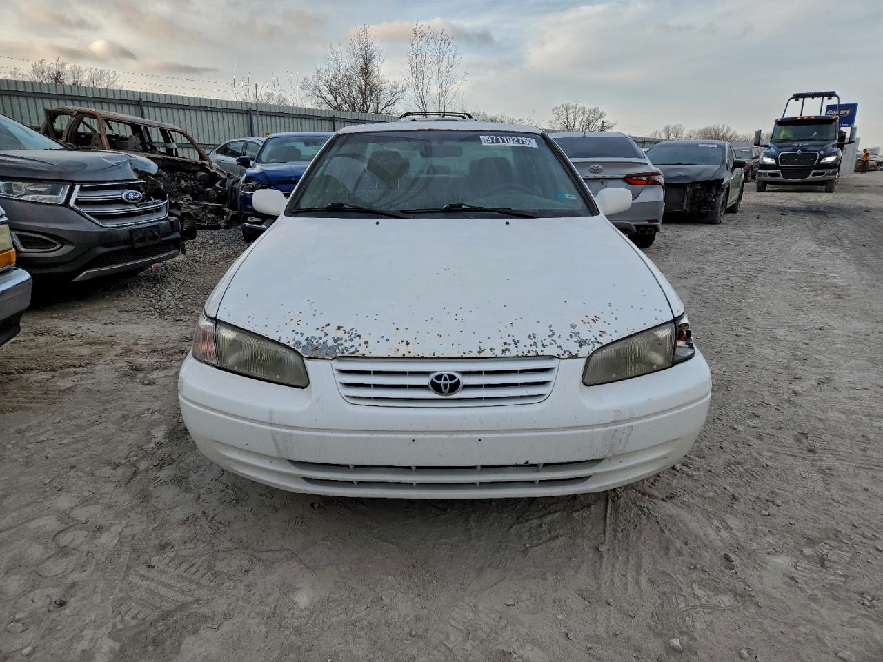 1999 TOYOTA CAMRY CE photo 9