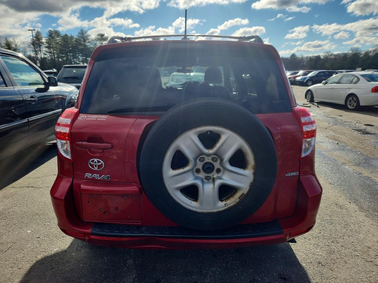 2012 TOYOTA RAV4 photo 16