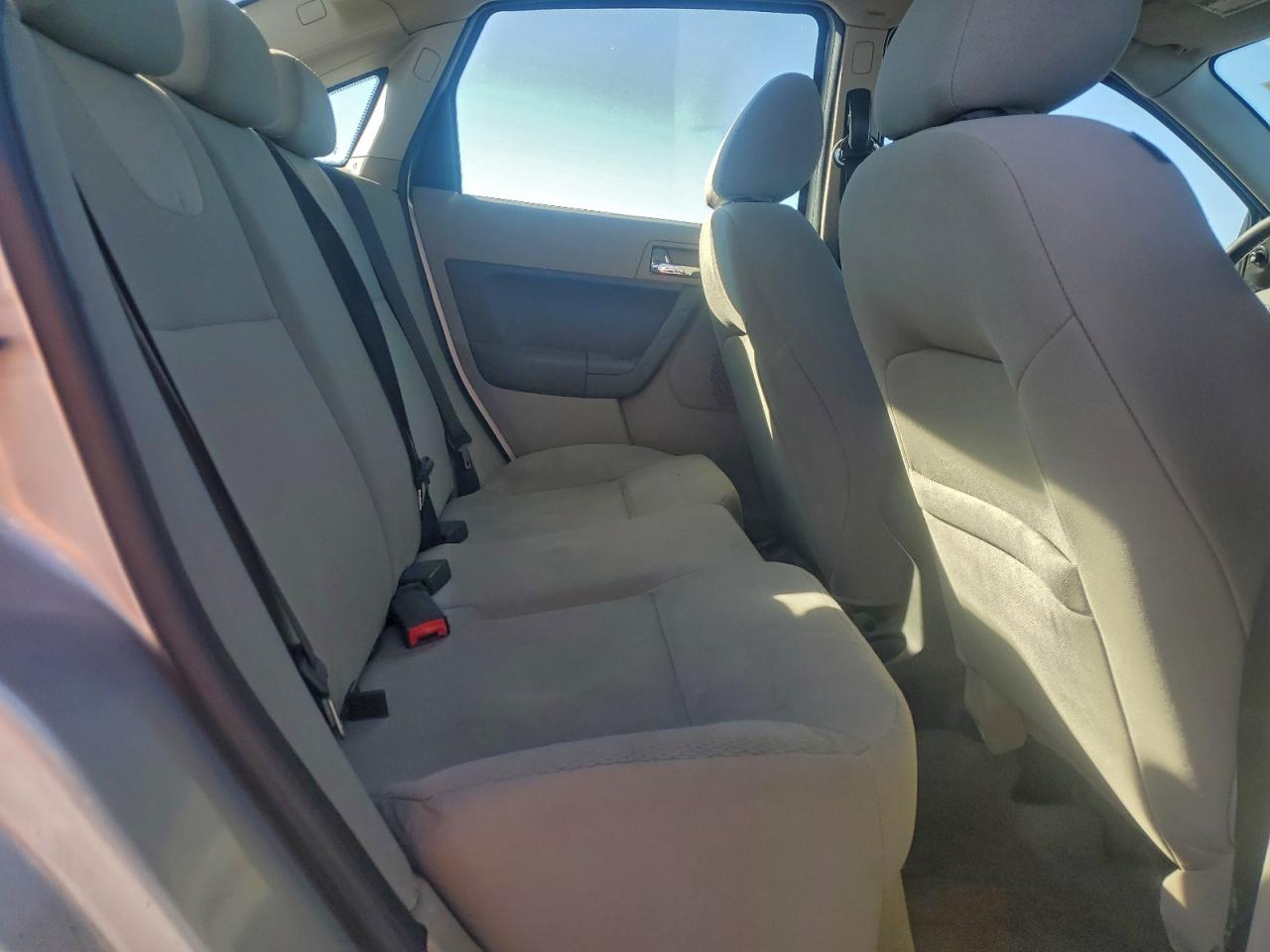 2009 FORD FOCUS SES photo 10