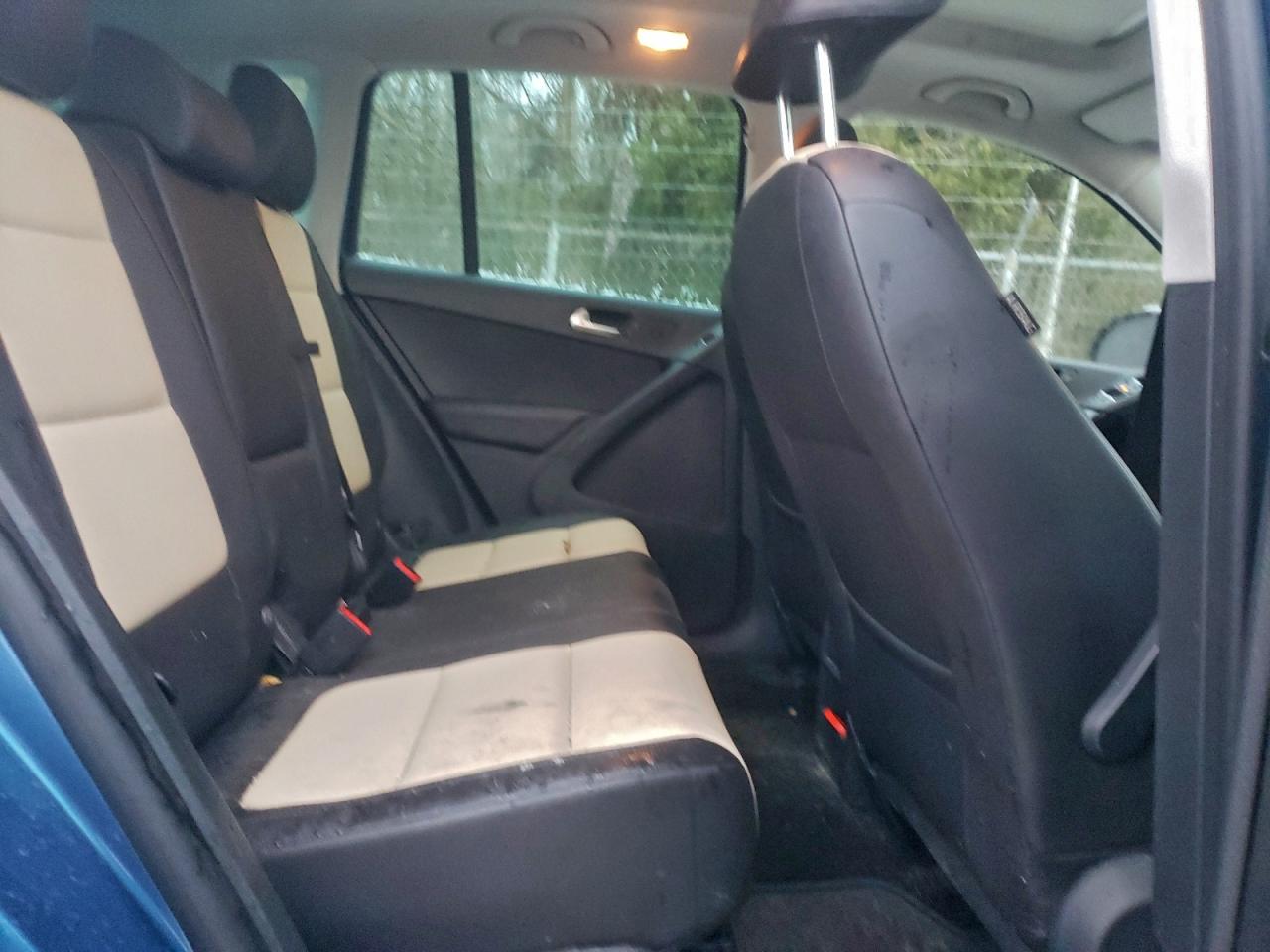 2017 VOLKSWAGEN TIGUAN WOLFSBURG photo 21