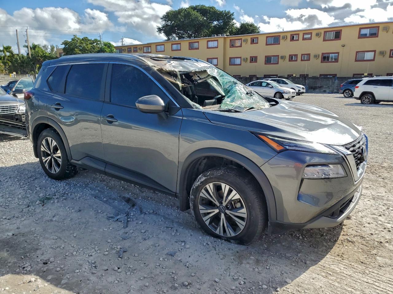 2023 NISSAN ROGUE SV photo 7