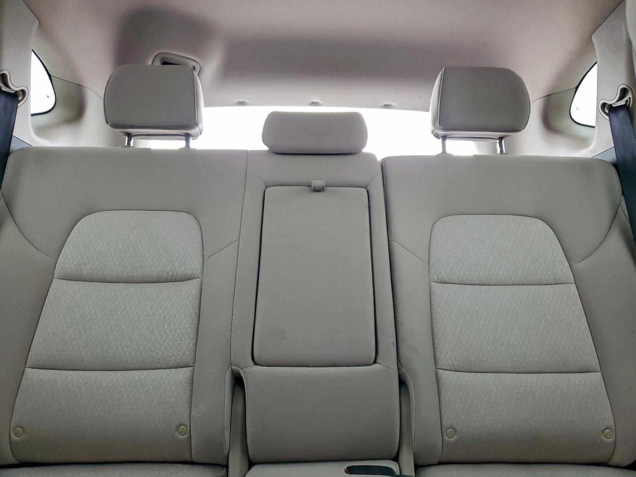 2017 HYUNDAI TUCSON SE photo 19