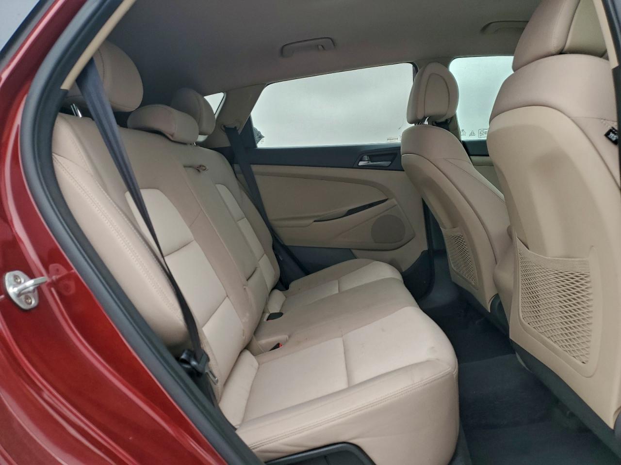 2017 HYUNDAI TUCSON SE photo 21