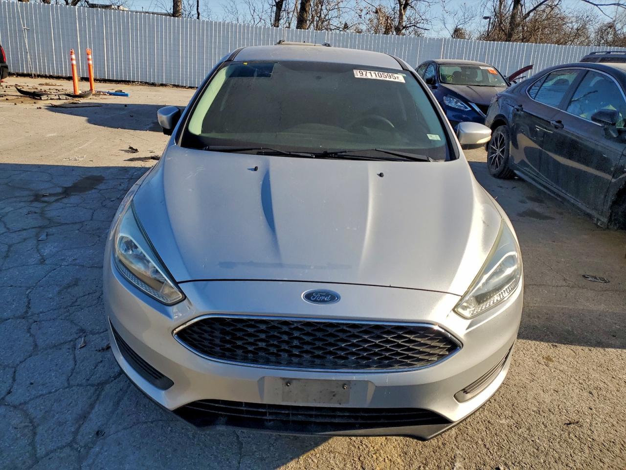 2015 FORD FOCUS SE photo 5