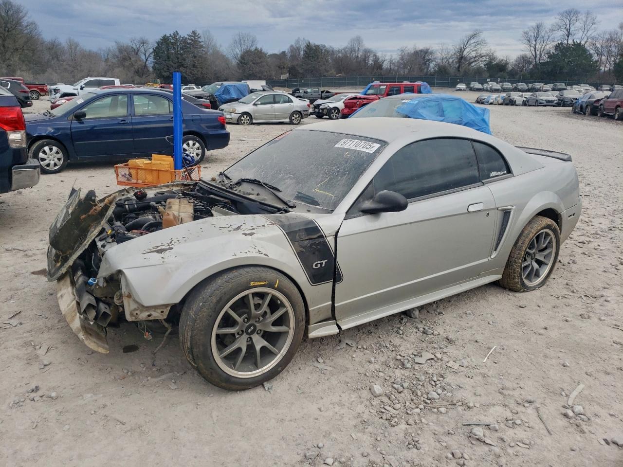 2002 FORD MUSTANG