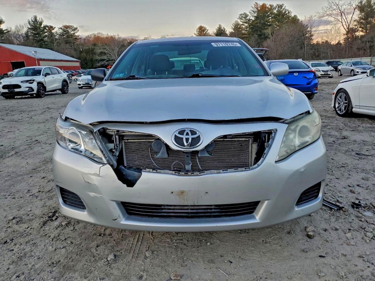 2010 TOYOTA CAMRY BASE photo 13