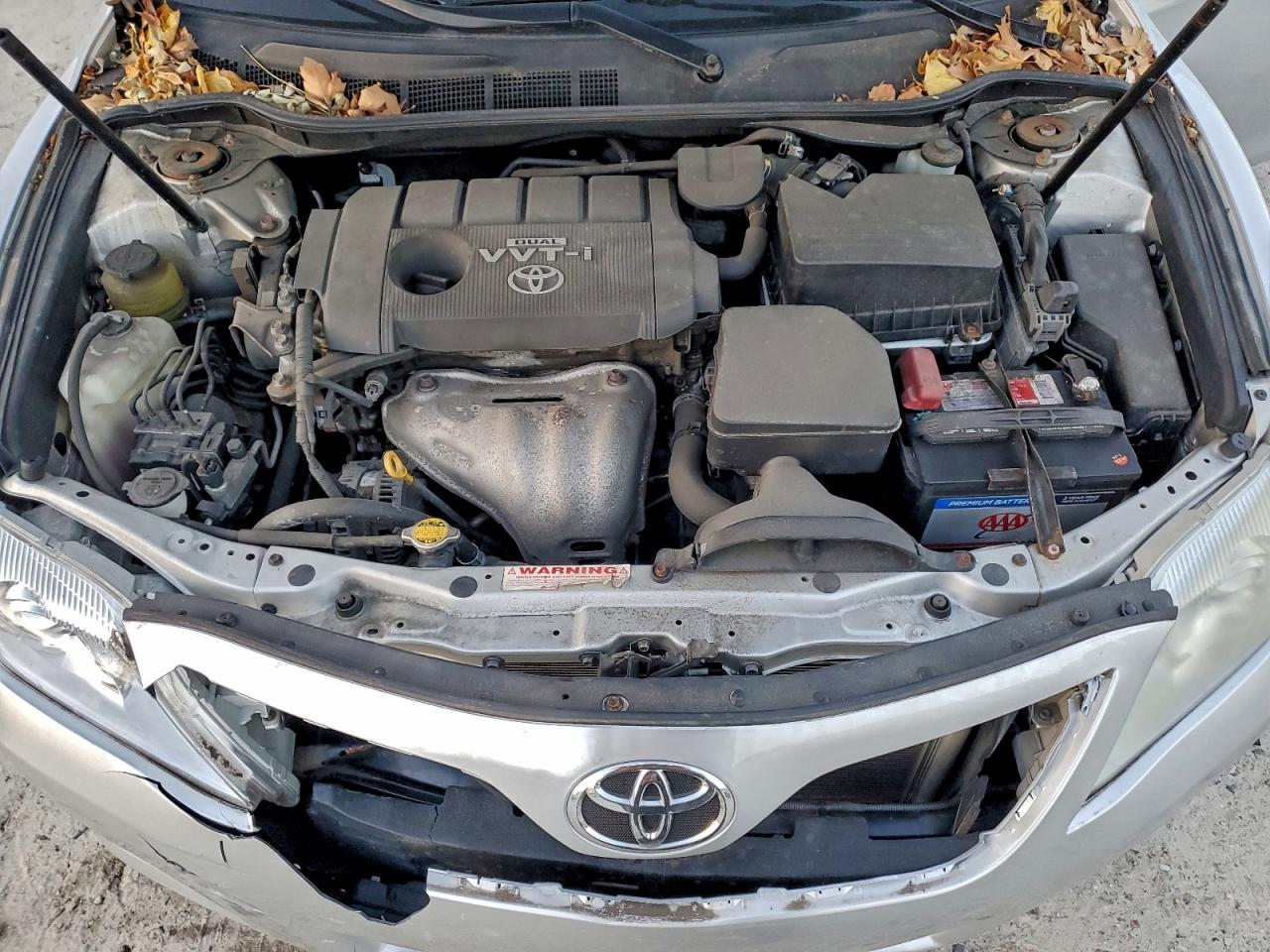 2010 TOYOTA CAMRY BASE photo 31
