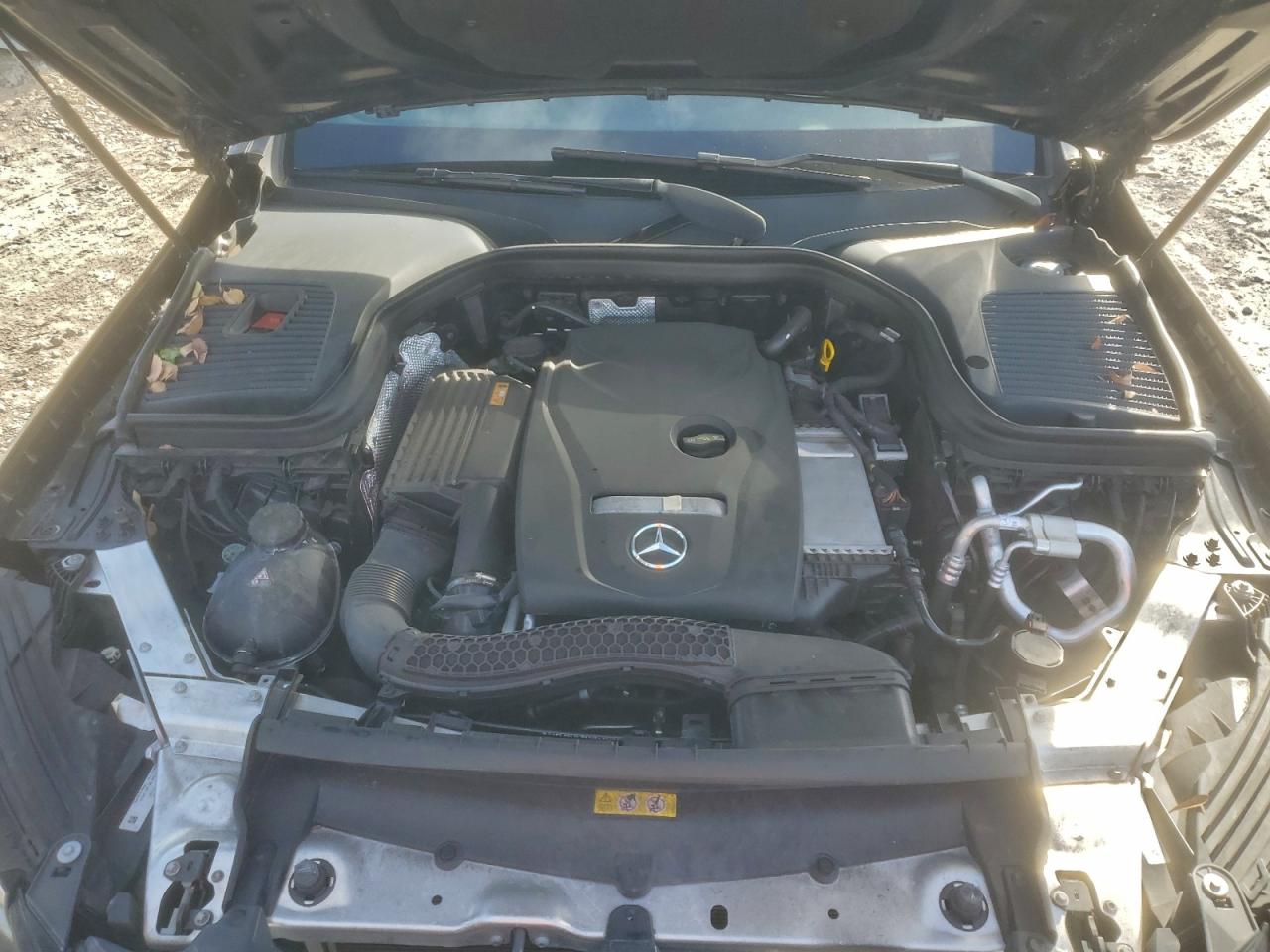 2017 MERCEDES-BENZ GLC 300 photo 31