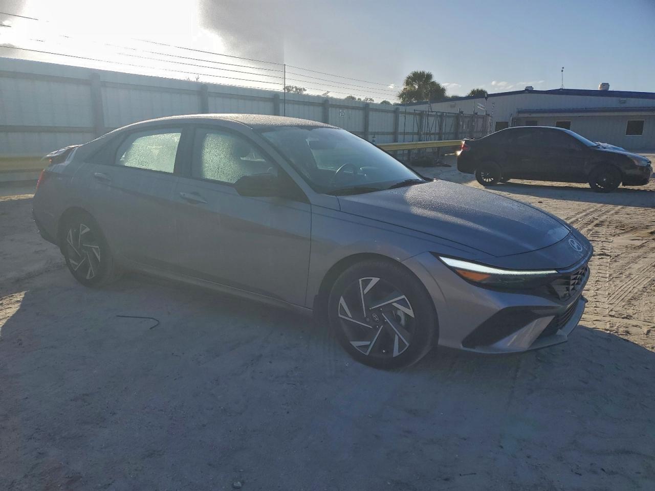2025 HYUNDAI ELANTRA SEL SPORT photo 10