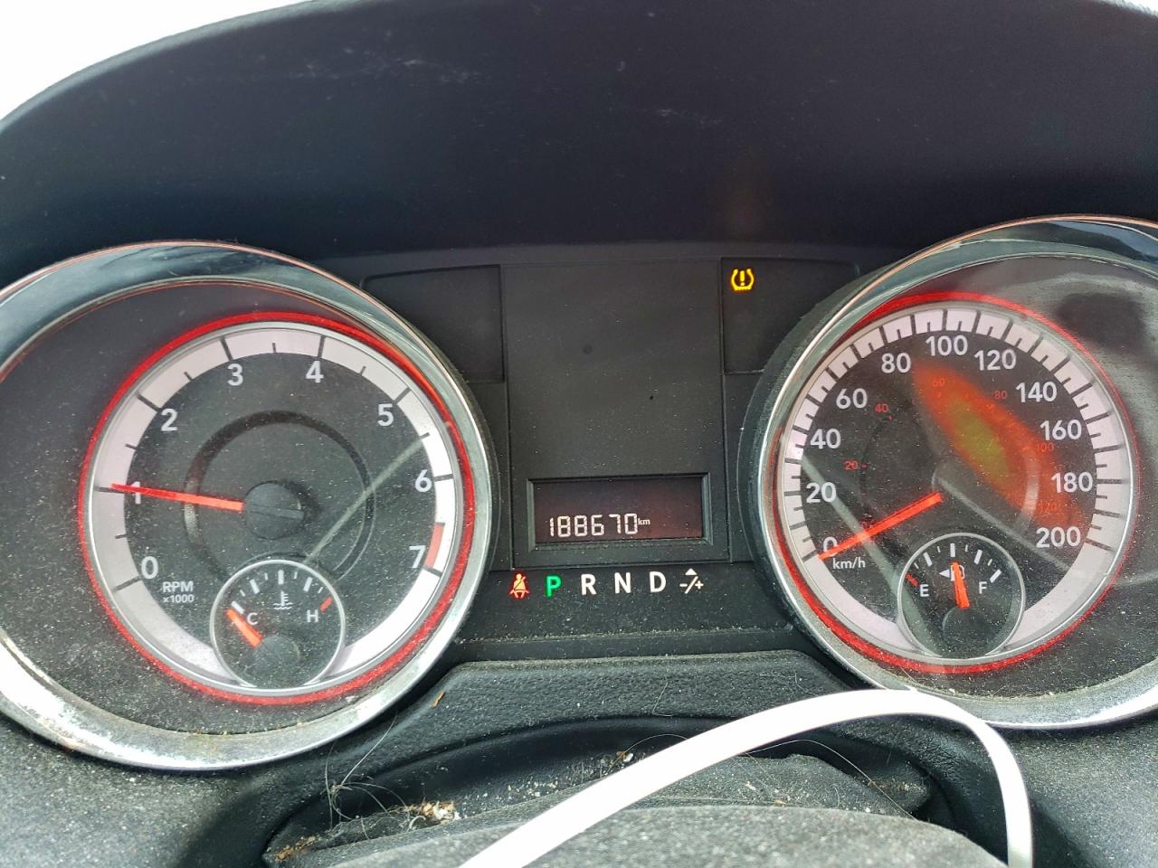 2015 DODGE GRAND CARAVAN SE photo 9