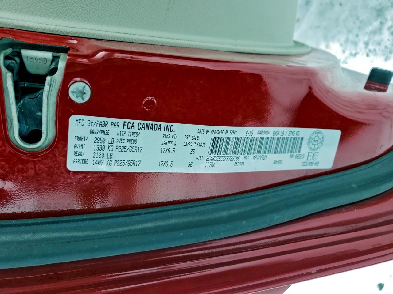 2015 DODGE GRAND CARAVAN SE photo 13