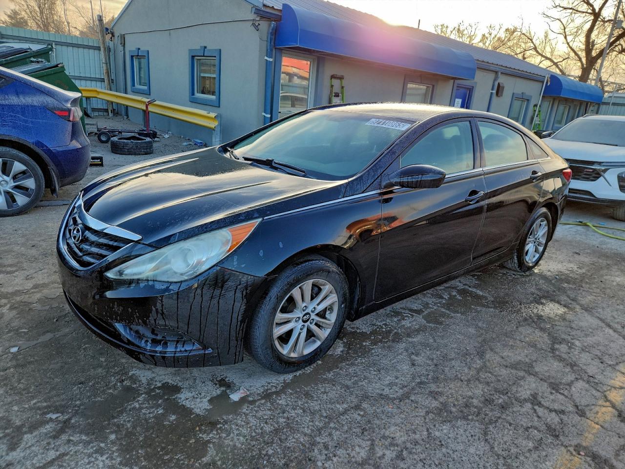 2011 HYUNDAI SONATA