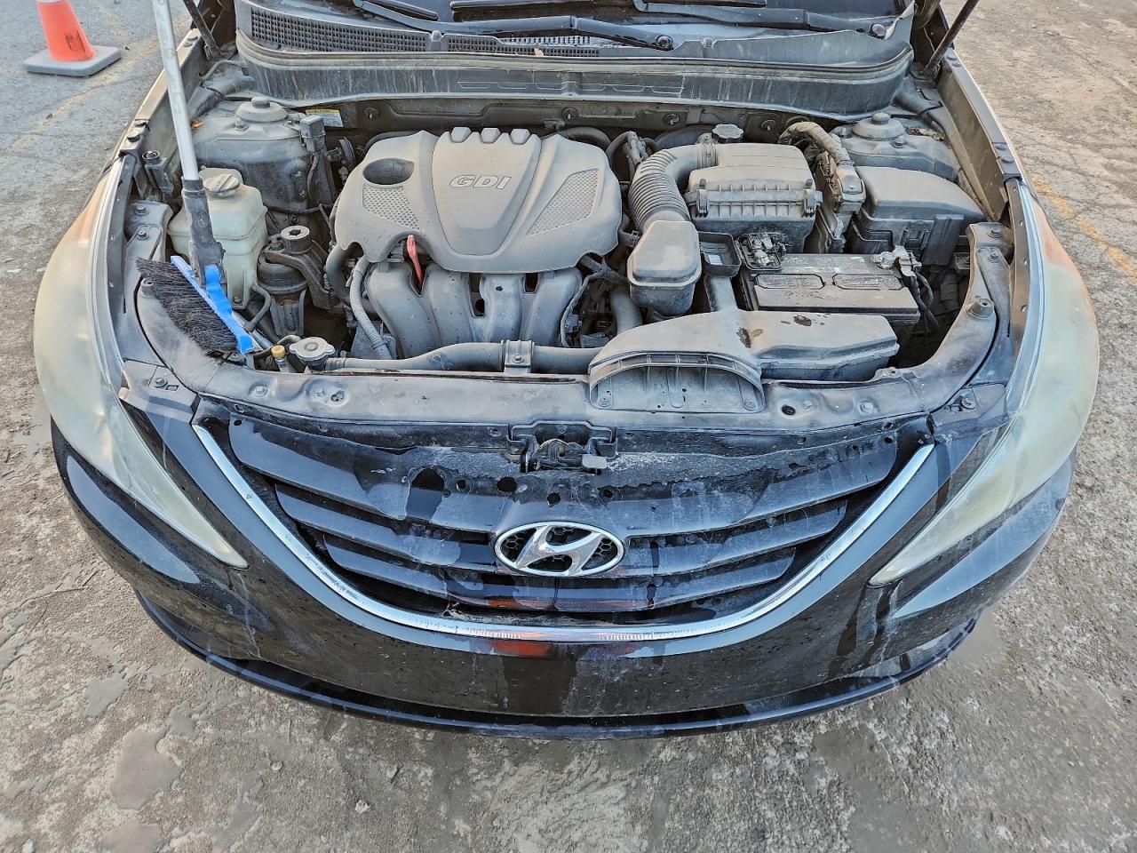 2011 HYUNDAI SONATA GLS photo 11
