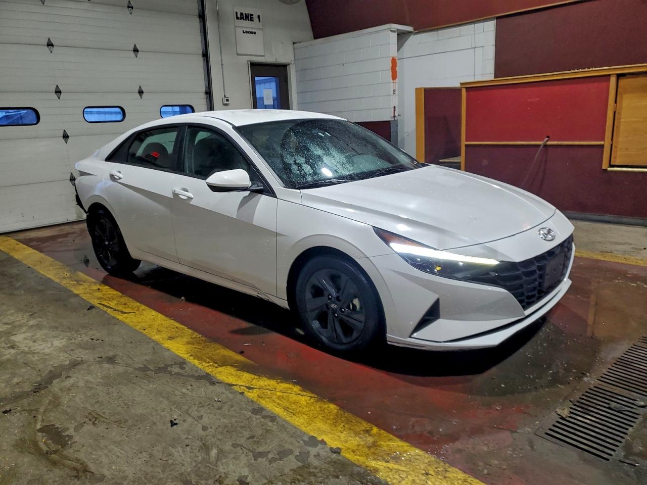 2023 HYUNDAI ELANTRA SEL photo 4