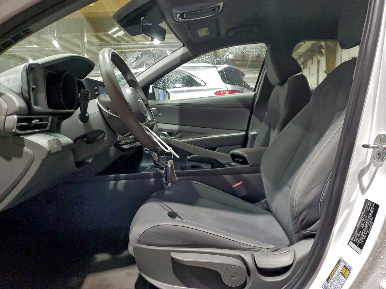 2023 HYUNDAI ELANTRA SEL photo 7