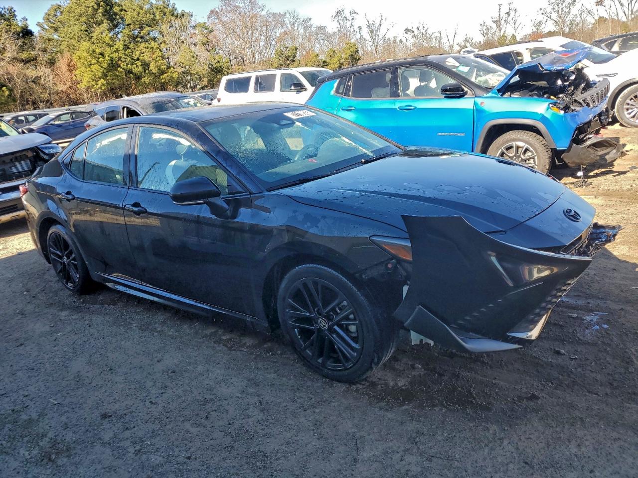 2025 TOYOTA CAMRY XSE photo 4