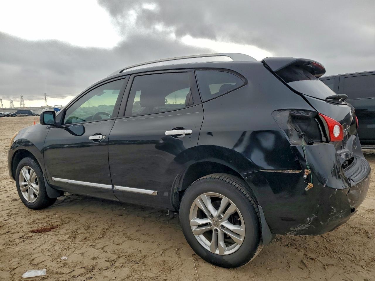 2013 NISSAN ROGUE S photo 4