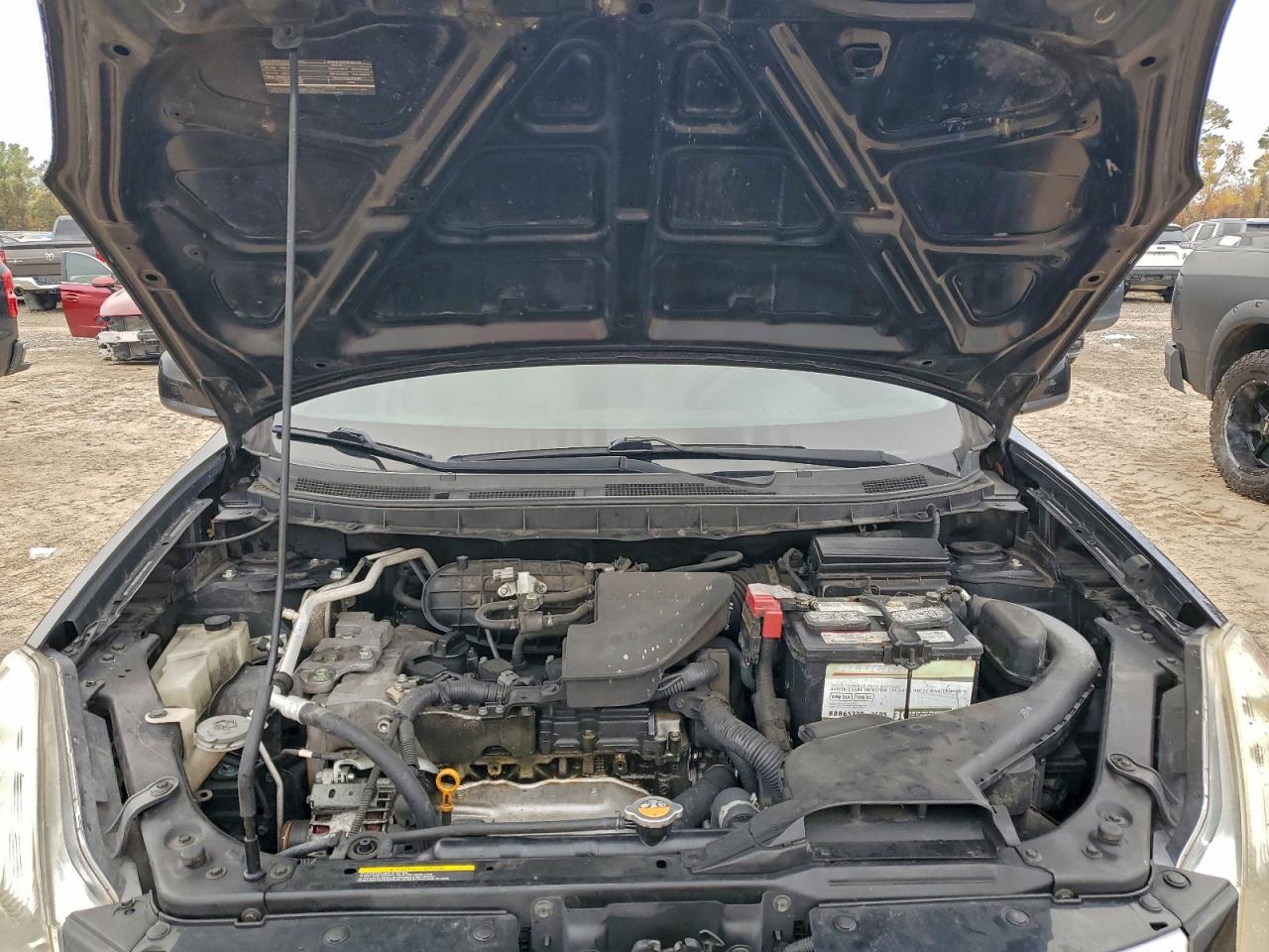 2013 NISSAN ROGUE S photo 34