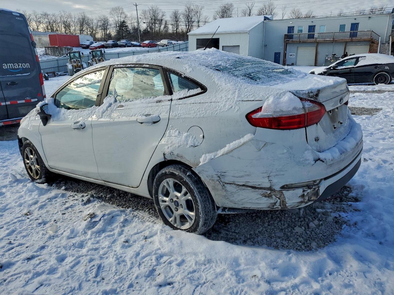 2016 FORD FIESTA SE photo 5