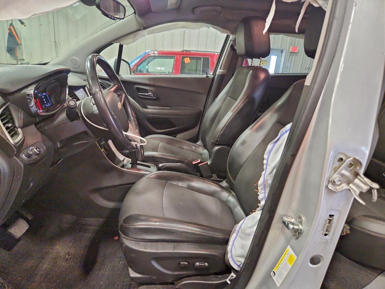2020 CHEVROLET TRAX 1LT photo 19