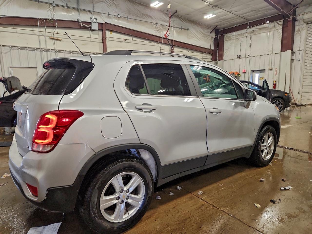 2020 CHEVROLET TRAX 1LT photo 7