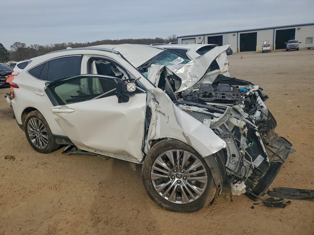 2021 TOYOTA VENZA LE photo 4