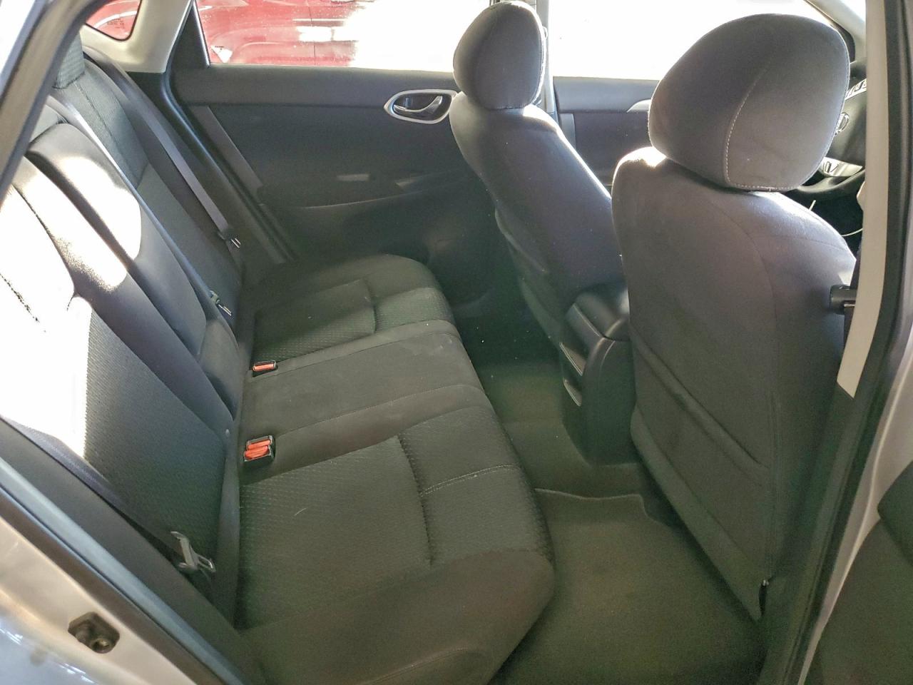2013 NISSAN SENTRA S photo 28