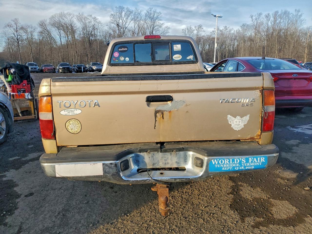 1998 TOYOTA TACOMA XTRACAB photo 11