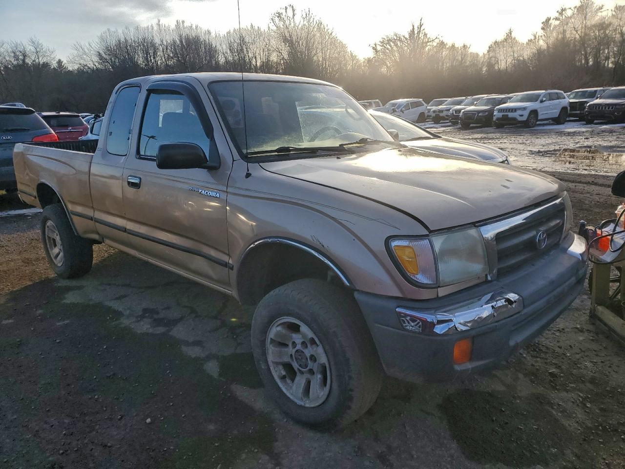 1998 TOYOTA TACOMA XTRACAB photo 7