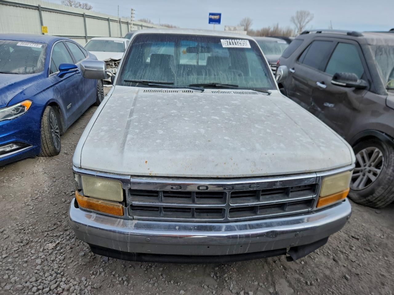 1993 DODGE DAKOTA photo 13