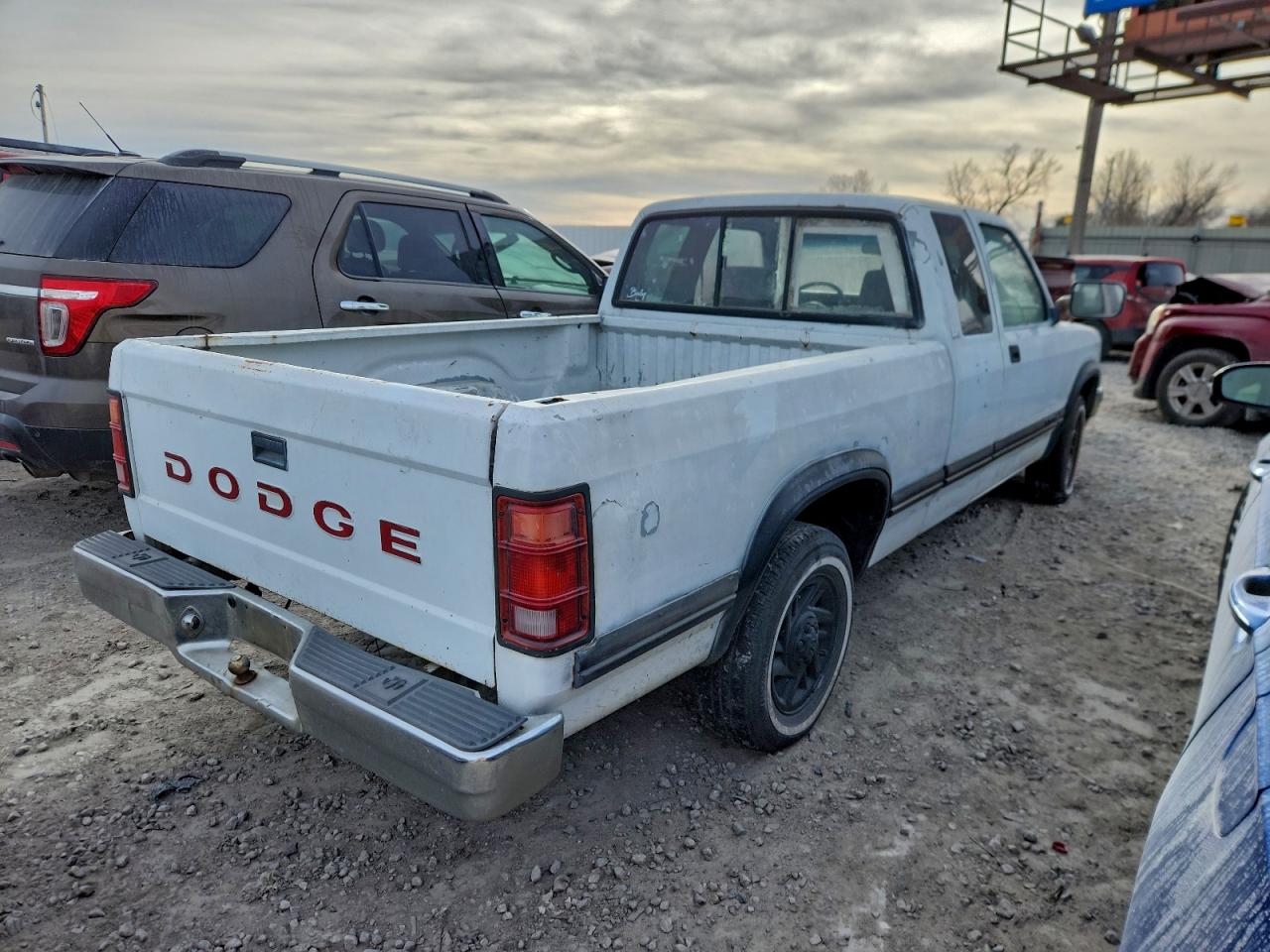 1993 DODGE DAKOTA photo 7