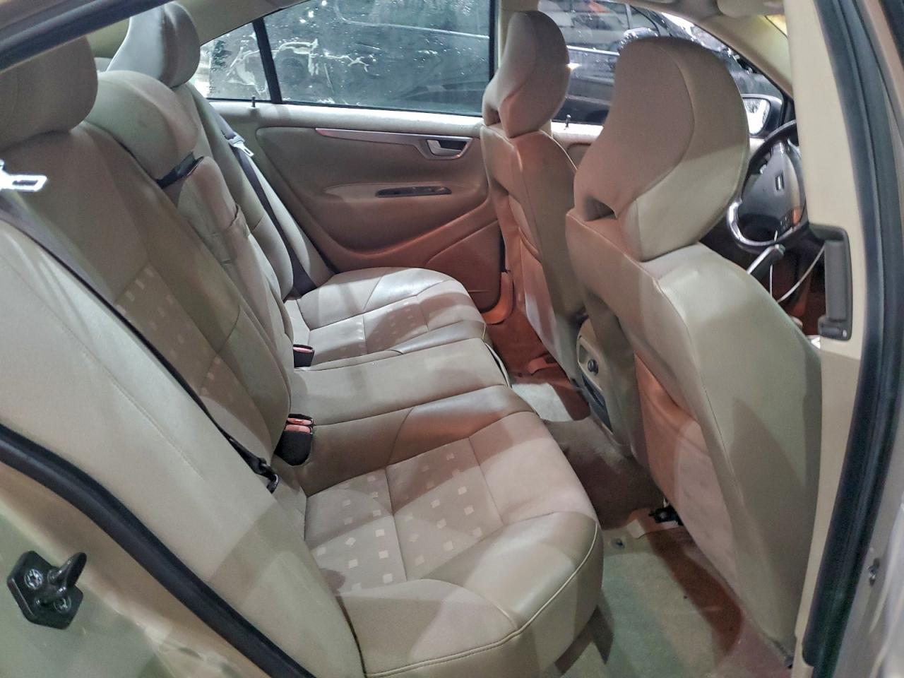 2001 VOLVO S60 T5 photo 19