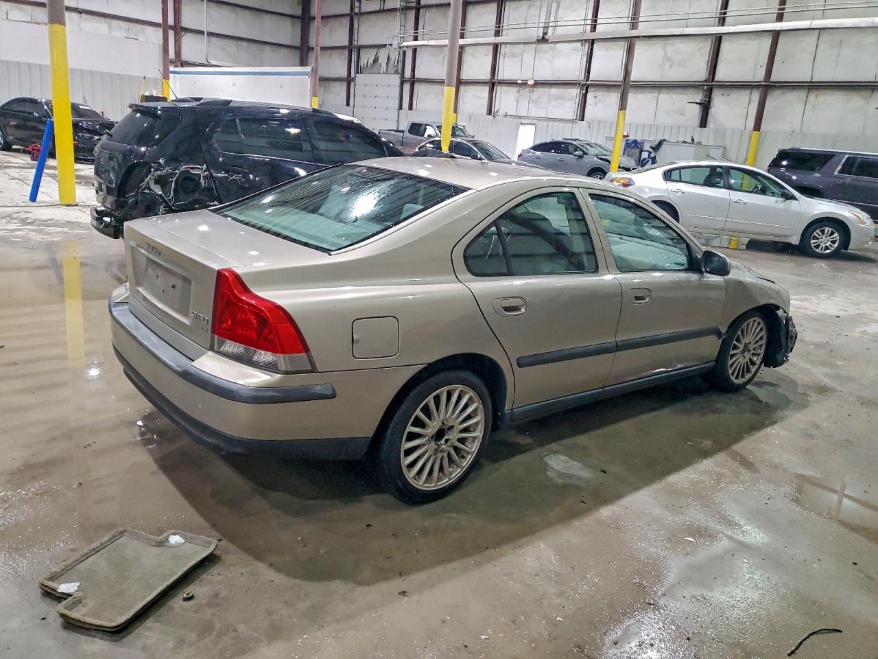 2001 VOLVO S60 T5 photo 5