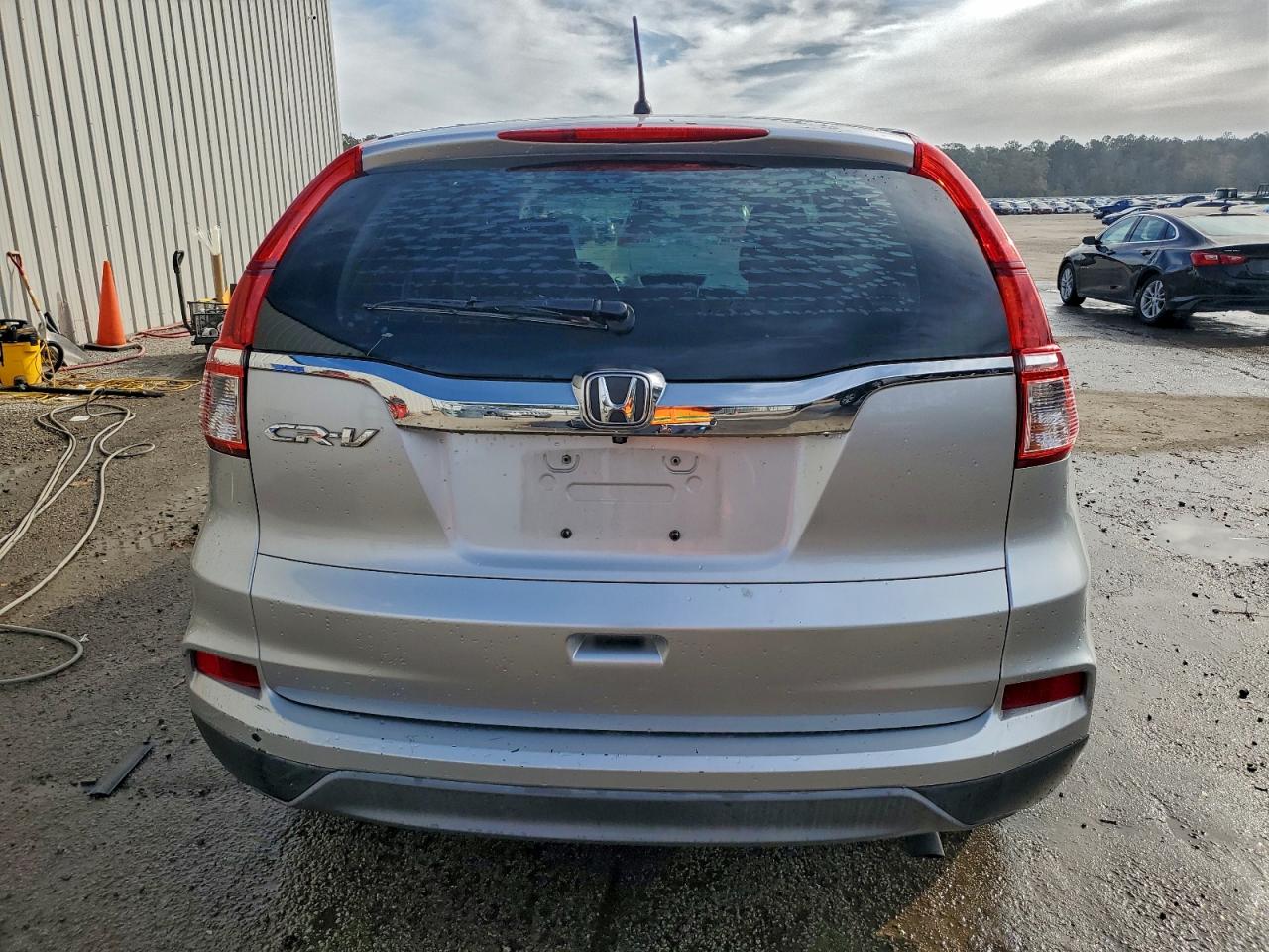 2016 HONDA CR-V LX photo 11