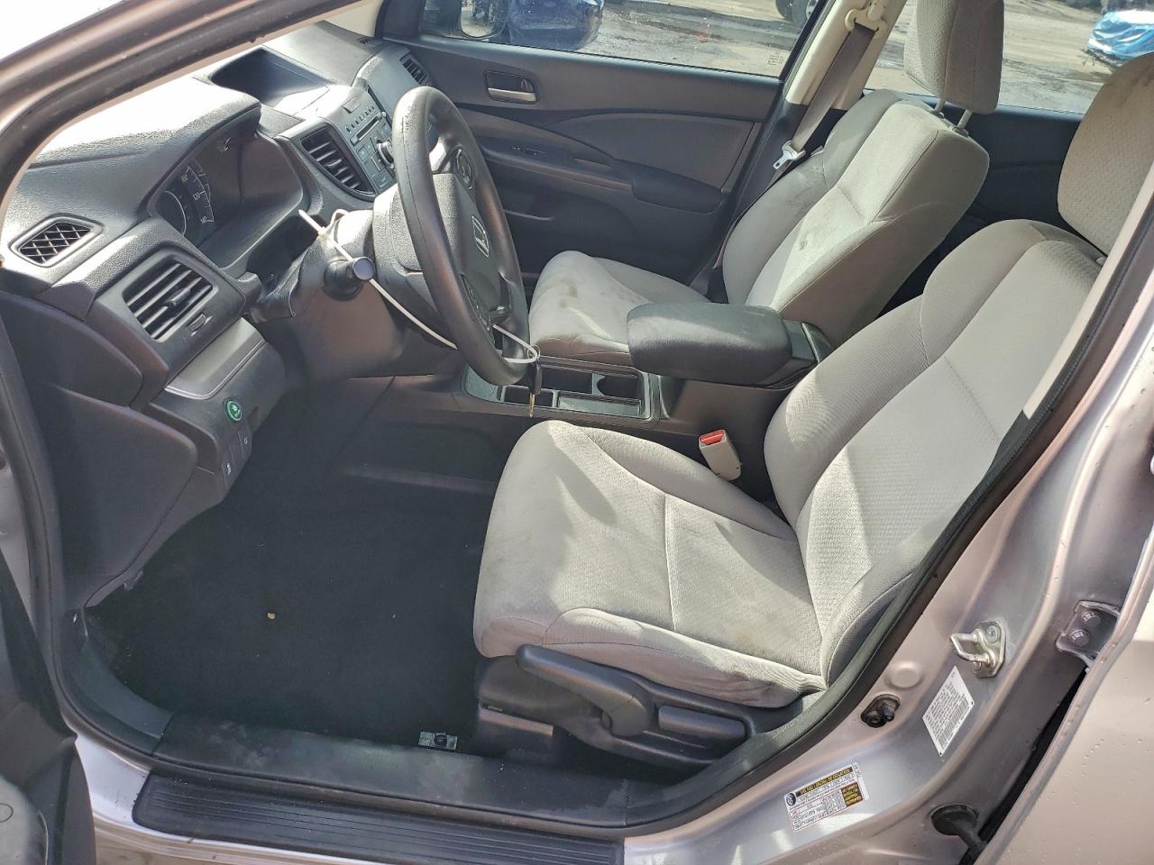 2016 HONDA CR-V LX photo 13