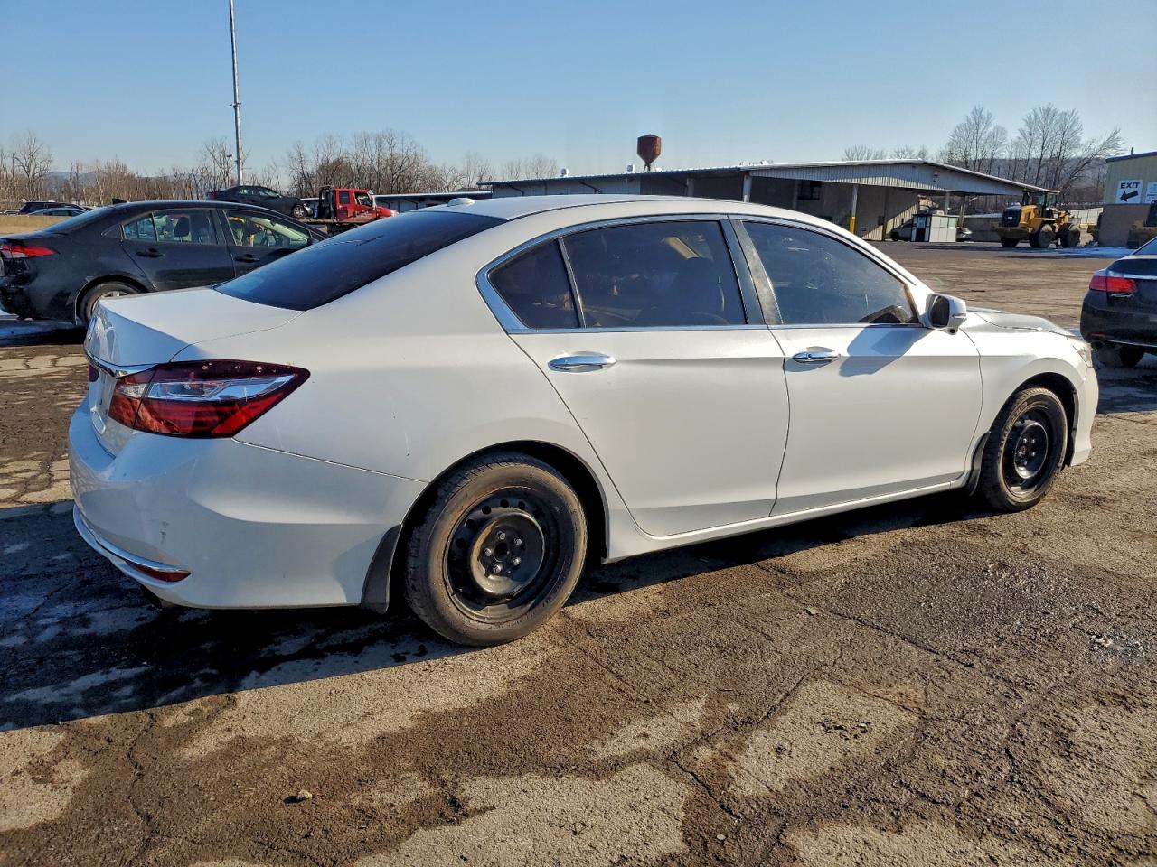 2017 HONDA ACCORD EX photo 5