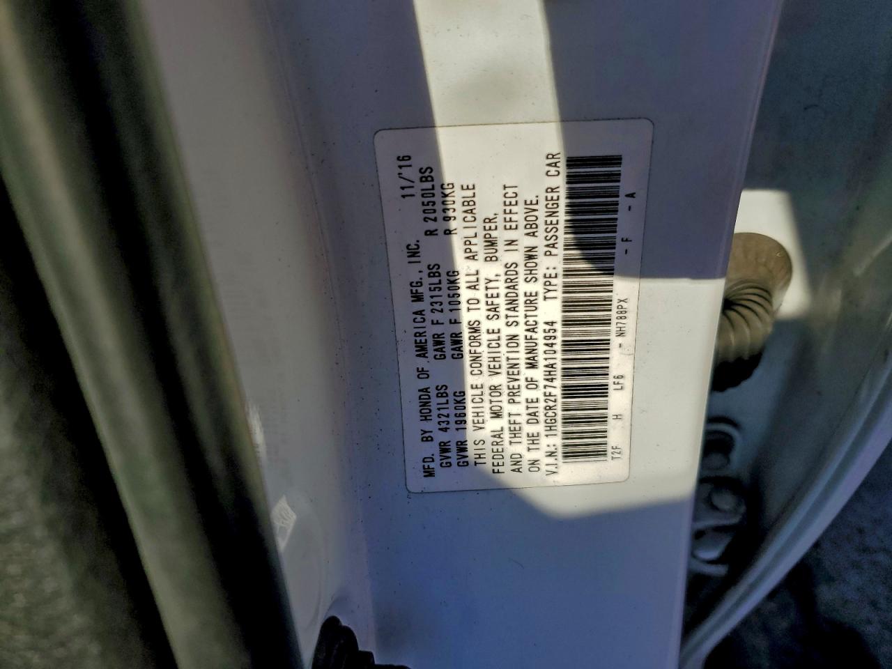 2017 HONDA ACCORD EX photo 25
