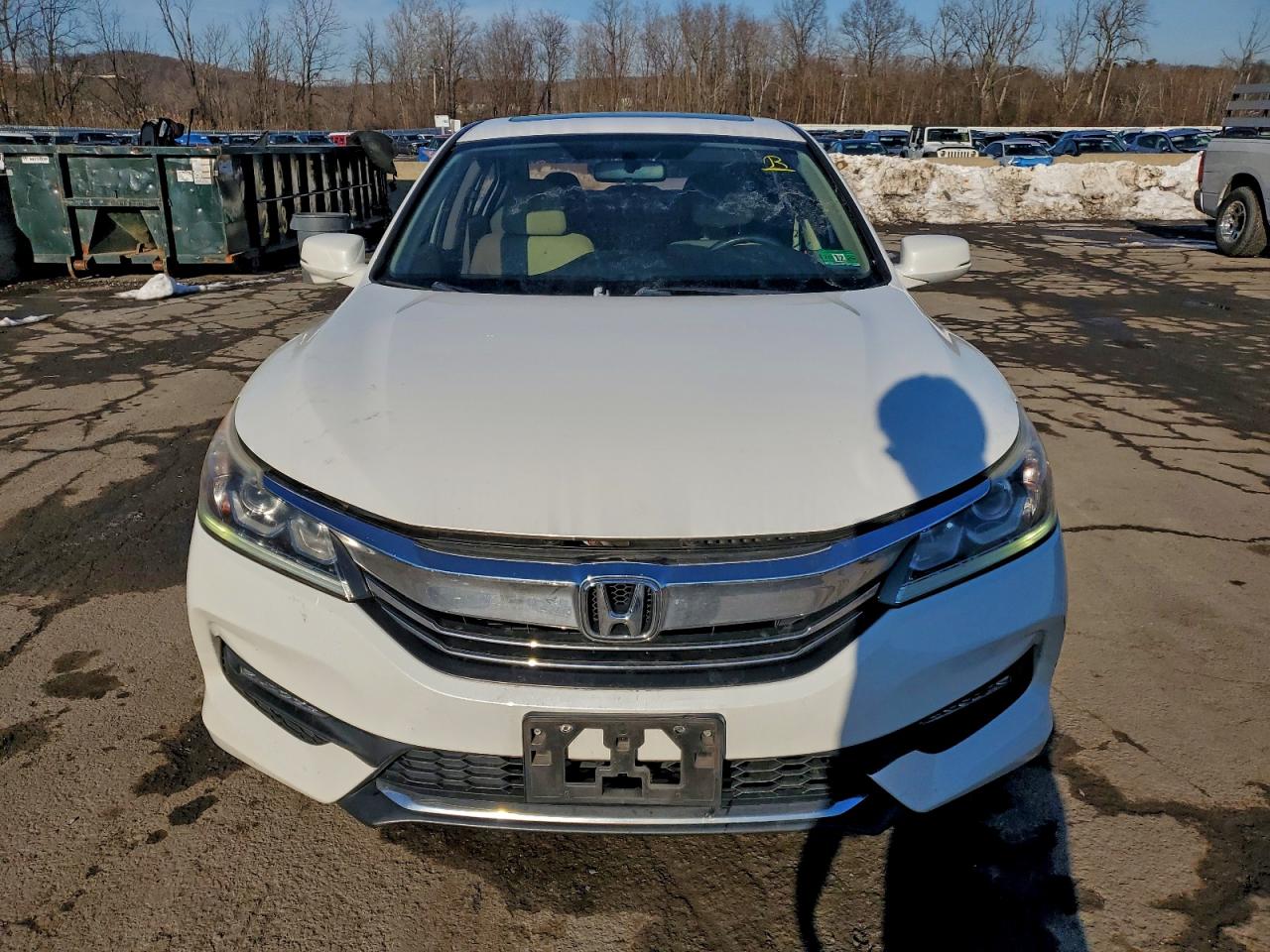 2017 HONDA ACCORD EX photo 9