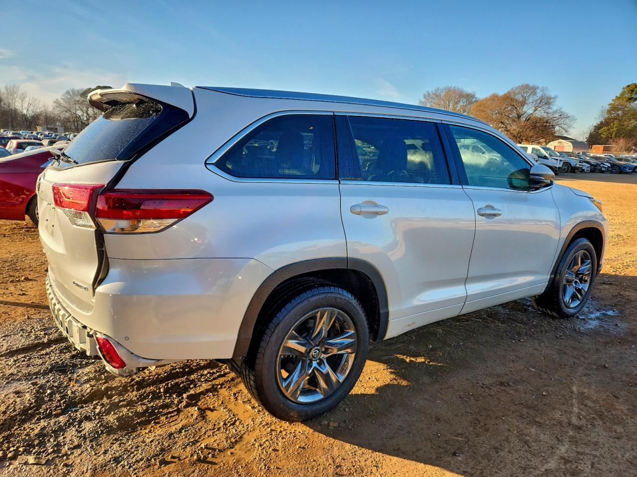 2019 TOYOTA HIGHLANDER LIMITED photo 5