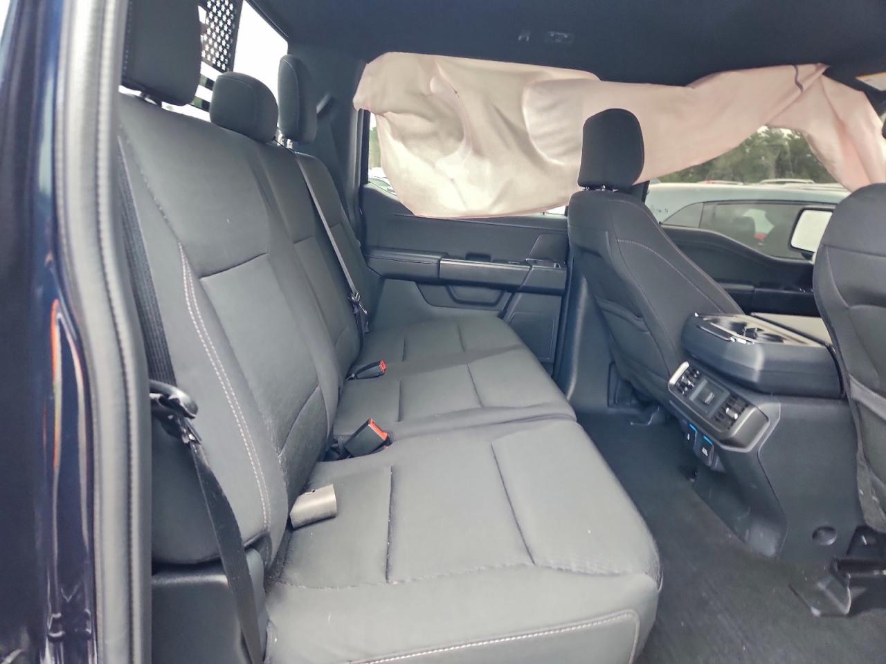 2024 FORD F150 XLT photo 28
