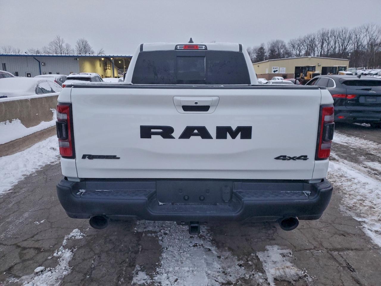 2019 RAM 1500 REBEL photo 16
