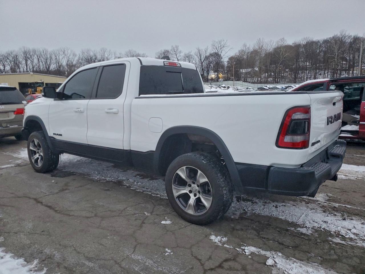 2019 RAM 1500 REBEL photo 4
